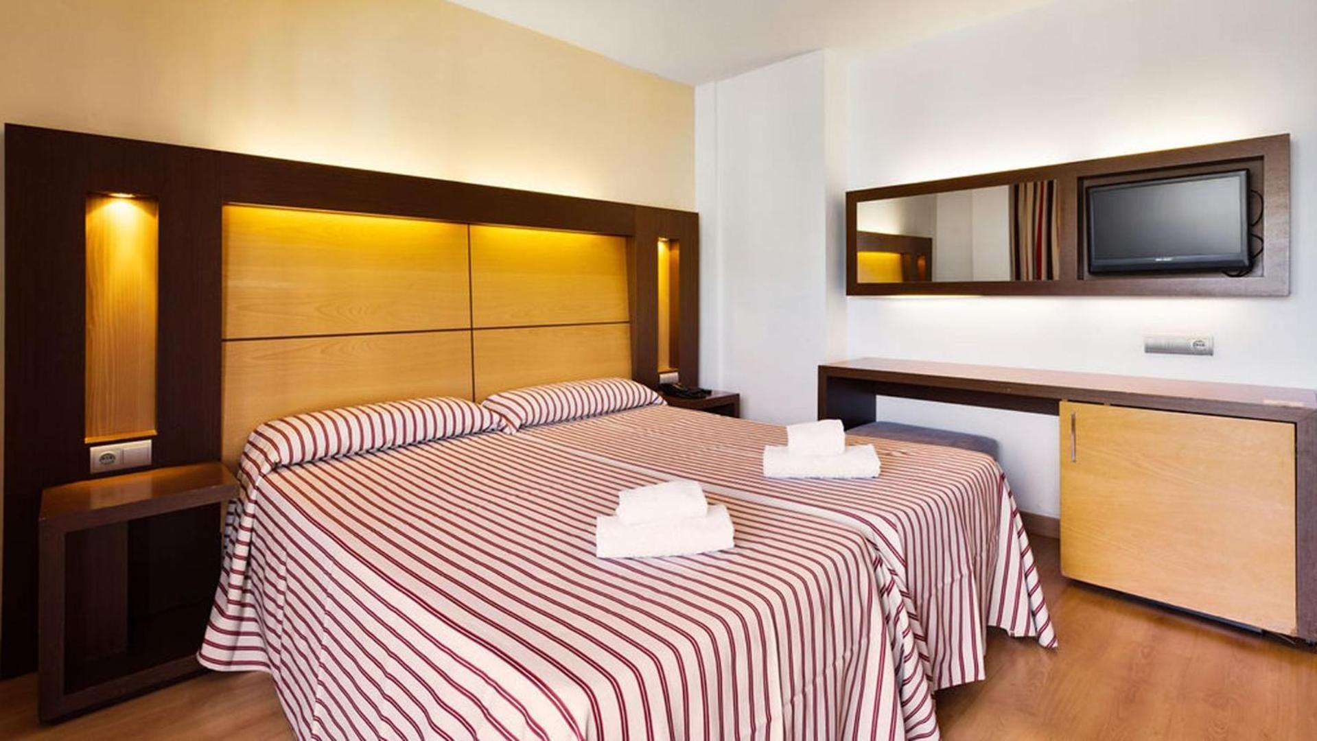 Hotel Pabisa Chico (Adults Only) ปลายาเดปัลมา ภายนอก รูปภาพ