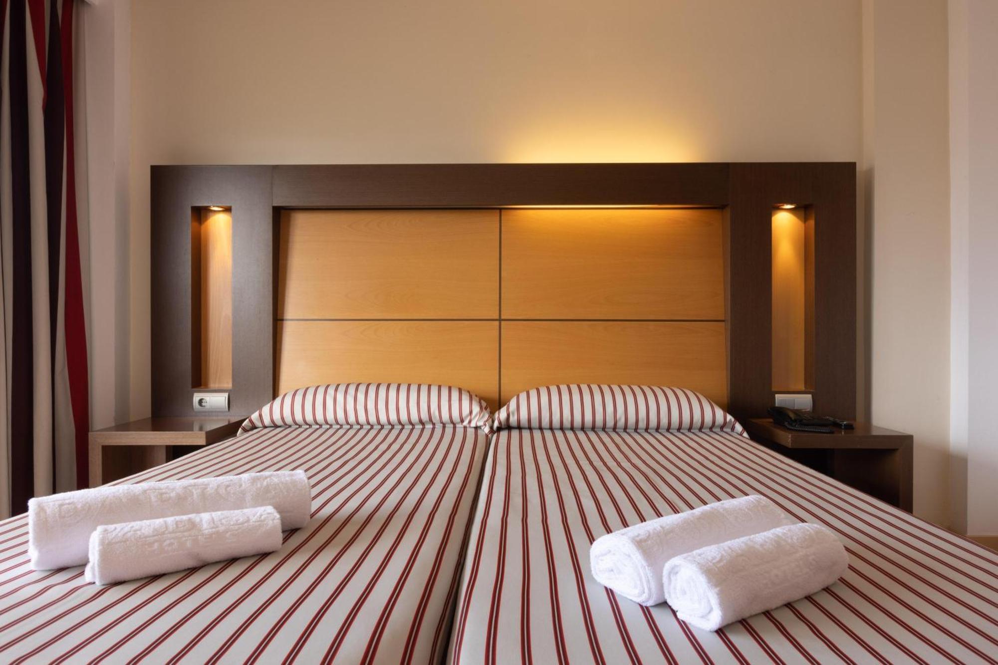 Hotel Pabisa Chico (Adults Only) ปลายาเดปัลมา ภายนอก รูปภาพ