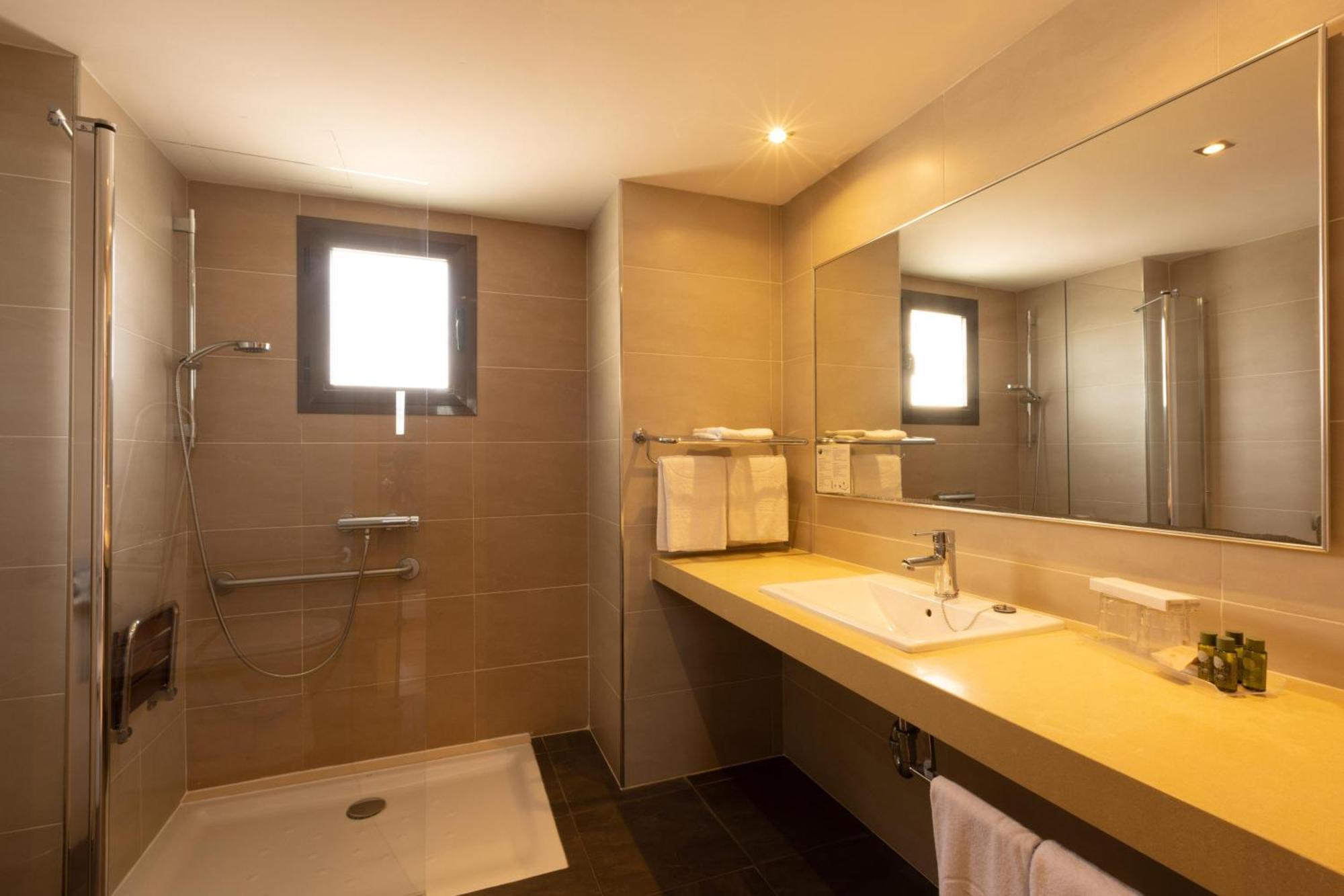 Hotel Pabisa Chico (Adults Only) ปลายาเดปัลมา ภายนอก รูปภาพ